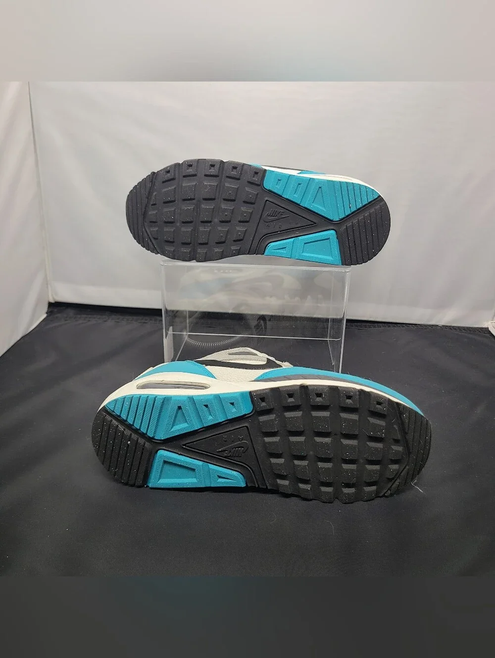 Nike Air Max Correlate 'White Turquoise Blue' Girls Size 5.5